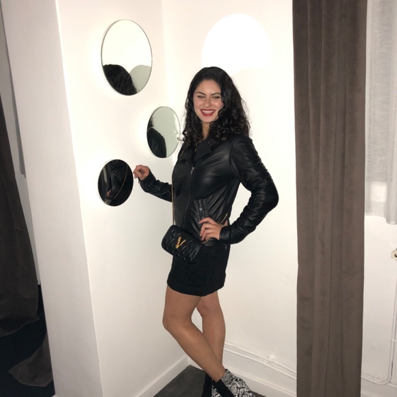 Versace Virtus Quilted Medallion Shoulder Bag - Picture 10 of 14